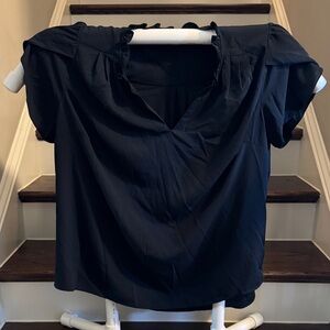 41 Hawthorn Black Blouse